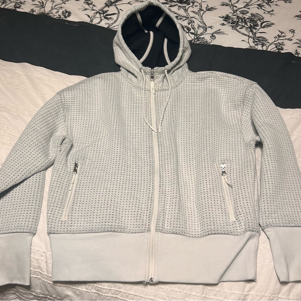 Women’s size medium from old navy